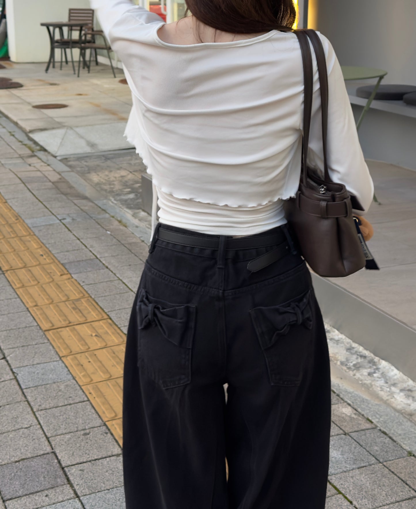 Black Oversized Jeans
